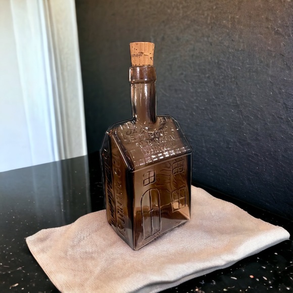 Vintage Signed Wheaton Whiskey Glass Bottle - Amethyst With Cork - Picture 1 of 12